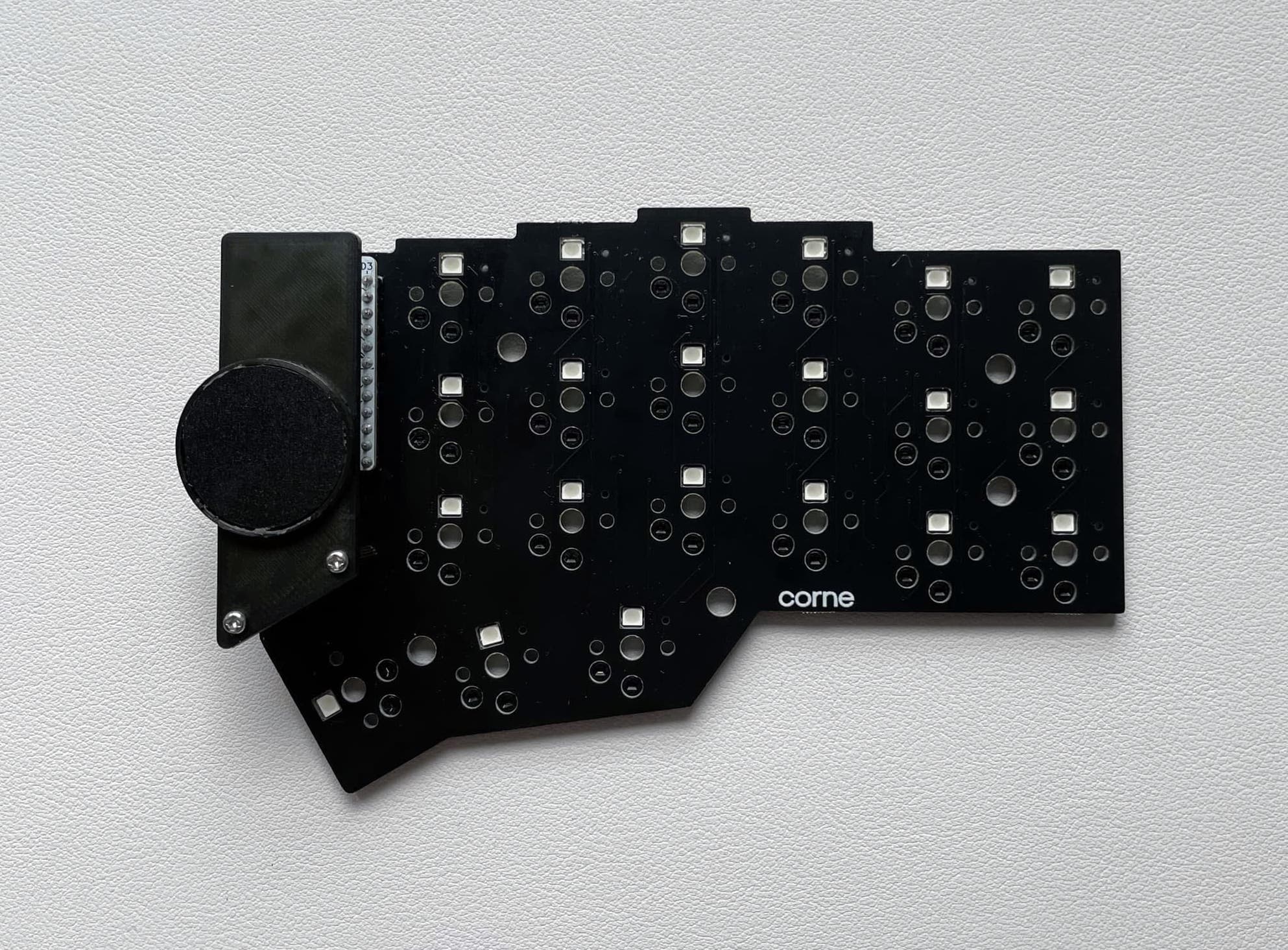 Cirque Trackpad i2c on Corne Keyboard Build Log — beekeeb.com Cirque Trackpad i2c on Corne Keyboard Build Log — beekeeb.com